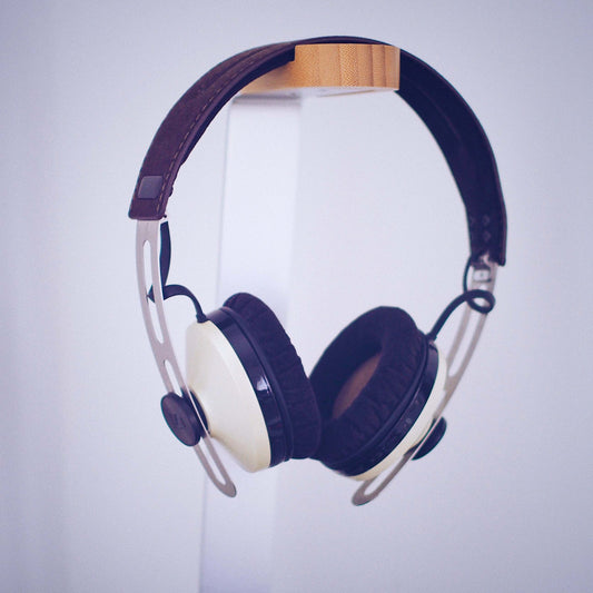 Earbuds Versus Headphones for Working Out